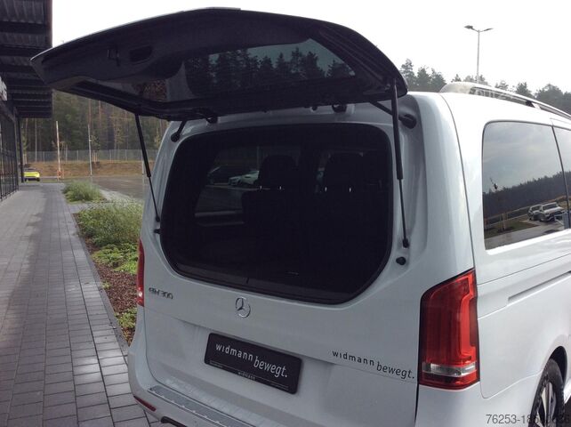 Мікроавтобус Mercedes-Benz EQV 300 lang (7 Sitzer) SpurW Sport Navi ACC LM