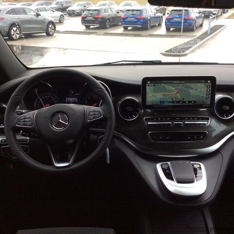 Мікроавтобус Mercedes-Benz EQV 300 lang (7 Sitzer) SpurW Sport Navi ACC LM