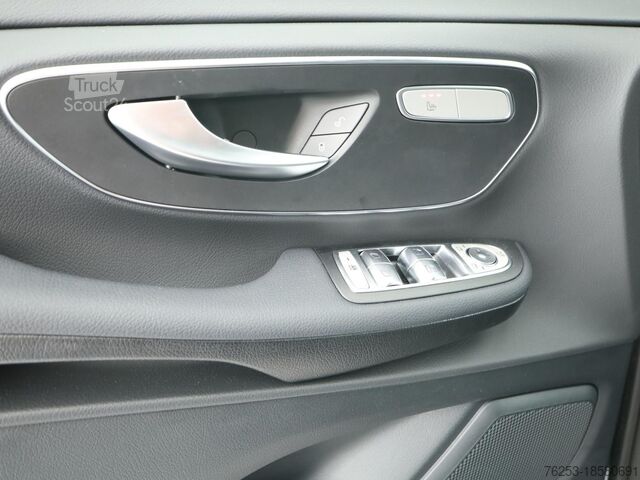 Мікроавтобус Mercedes-Benz EQV 300 lang (7 Sitzer) SpurW Sport Navi ACC LM