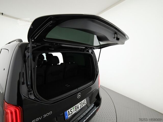 Мікроавтобус Mercedes-Benz EQV 300 lang (7 Sitzer) SpurW Sport Navi ACC LM