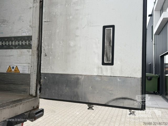 Koeloplegger Schmitz Cargobull Tiefkühler Standard Trennwand Ladebordwand