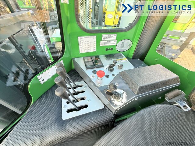 Wózek widłowy czterokierunkowy Combilift C4000 GAS TRIPLEX 5550 FREE LIFT CABIN