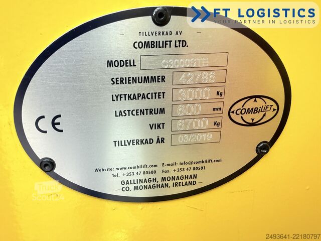 Wózek widłowy czterokierunkowy Combilift C3000STE TRIPLEX WIDE POSITIONER CABIN