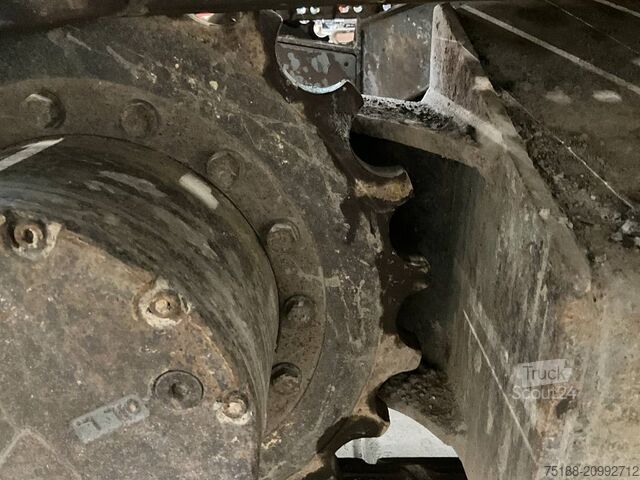 Pelle sur chenilles Komatsu PC 138 US-10