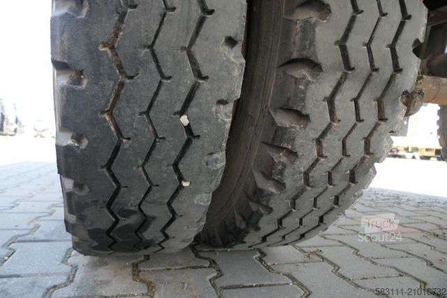 Châssis de semi-remorque HÜFFERMANN CODER / PRZYCZEPA DO BUDOWLANKI / D?ugo?? : 6 M