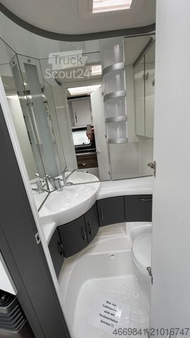 Caravan HOBBY 495 UL Excellent Edition 2026 - Autark, 7" TFT