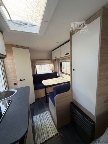 Caravan STERCKEMAN 390 CP Easy 2026 - Shower usw.