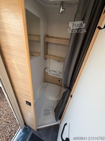 Caravan STERCKEMAN 390 CP Easy 2026 - Shower usw.