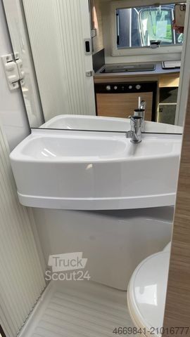 Camping-car semi-intégré CHALLENGER S217 Sport Edition - Arctic uvm.