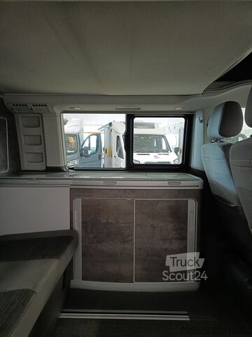 Kombi/kamping vozilo Volkswagen California Coast 2022 | Automatico | Tetto a soffietto