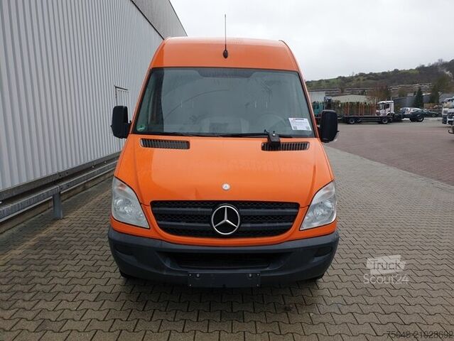 Bestelwagen Mercedes-Benz Sprinter 313 KA 4x2 Sprinter 313 KA 4x2