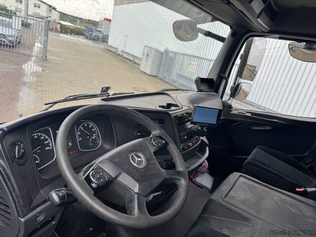 Kravas automašīnai uzstādīts celtnis Mercedes-Benz Atego 1223 L 4x2 Atego 1223 L 4x2 mit Heckkran Atlas 88.3-A2L, Funk