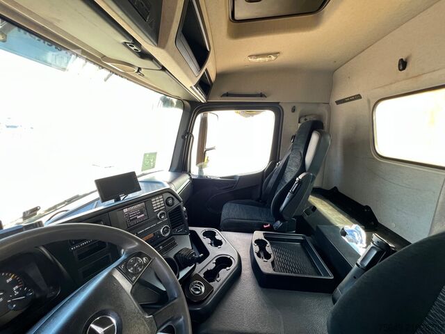 Châssis de camion Mercedes-Benz Arocs 2045 AK 4x4 Arocs 2045 AK 4x4, GROUNDER