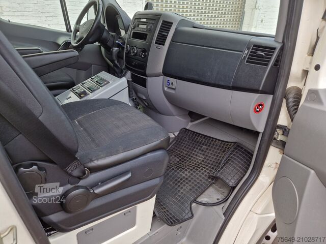 Bestelwagen Mercedes-Benz Sprinter 516 CDI 4x2 Sprinter 516 CDI 4x2, Rettungswagen