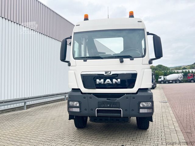 Châssis de camion MAN TGS 33.360/440 6x4 BB TGS 33.360/440 6x4 BB, Häckslerkabine, NMV Nebenantrieb