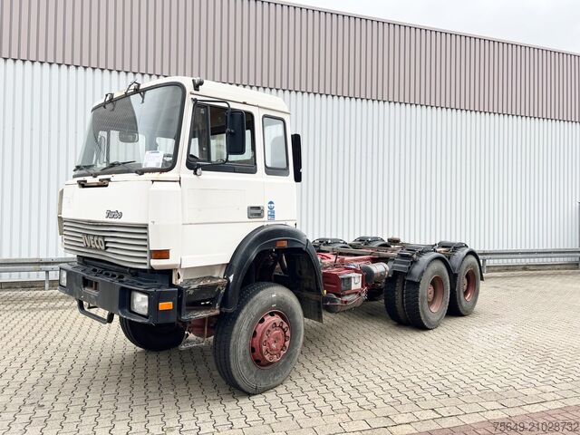 Châssis de camion Iveco-Magirus 260-34 AHW 6x6 260-34 AHW 6x6, V8, Manual, Full Steel