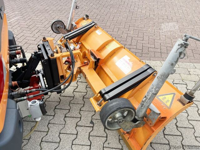 Fourgon personnalisé Multicar M31 4x4 M31 4x4, 3-S-Kipper, Schneepflug, Streuer