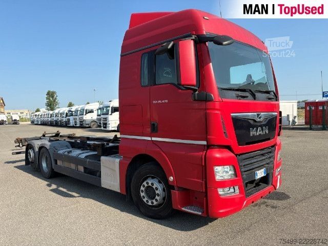 Camion porte-caisses amovibles MAN TGX 26.470 6X2-4 LL