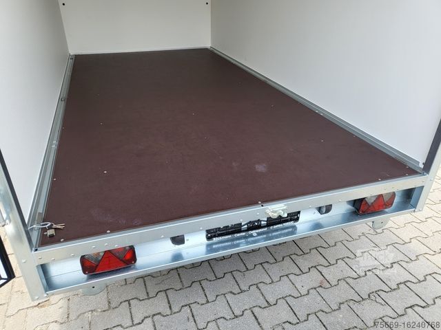 Κλειστό ρυμουλκούμενο BÖCKMANN KH 4121/27 F (22) 100 Km/h + Stützen