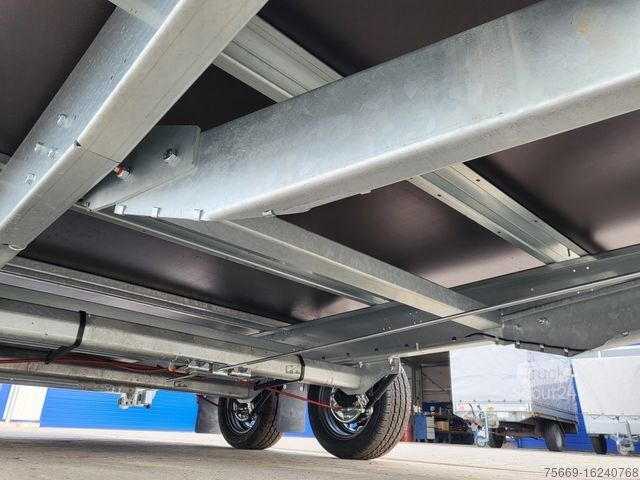 Κλειστό ρυμουλκούμενο BÖCKMANN KH 4121/27 F (22) 100 Km/h + Stützen