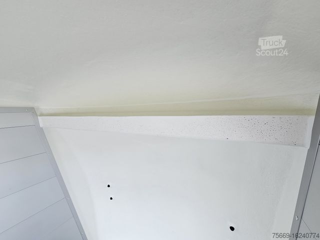 Κλειστό ρυμουλκούμενο BÖCKMANN KT-PB-AL 2513/135 F + Einstiegstür