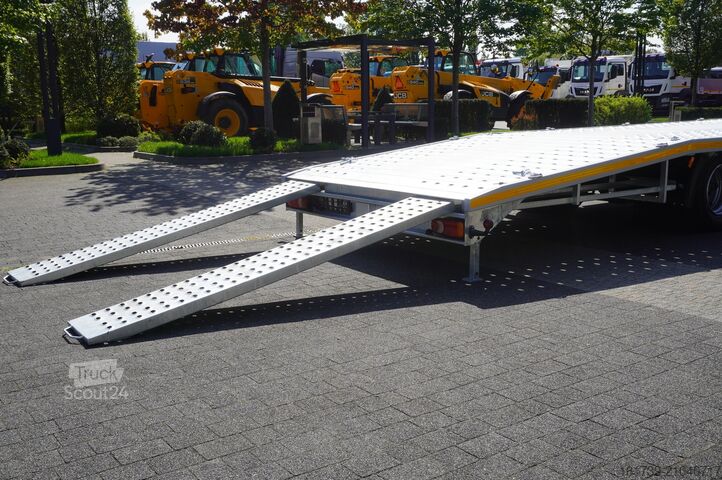 Superstructure de grue Renault D12 / New galvanized tow truck superstru