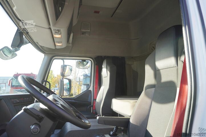 Caravane Renault D19 Wide Glob / 7.8 m NEW tow truck