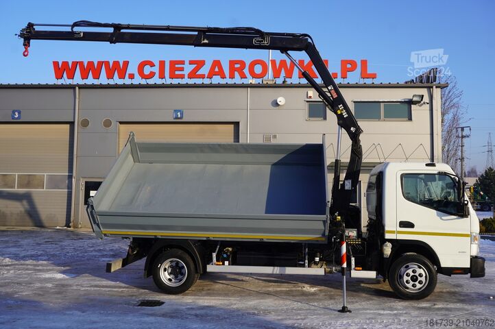 Benne trilatérale Mitsubishi Fuso Canter 9C18 / HDS HIAB 066 B-2 DUO