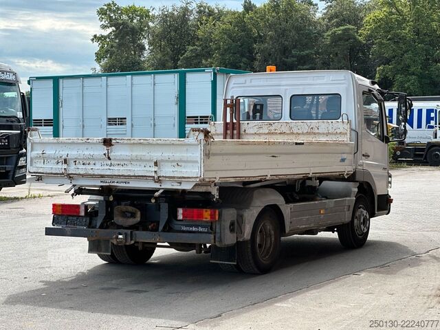 Driezijdige kipper bestelwagen MERCEDES-BENZ Atego 818 4x2 BB MEILLER DSK /AHK/