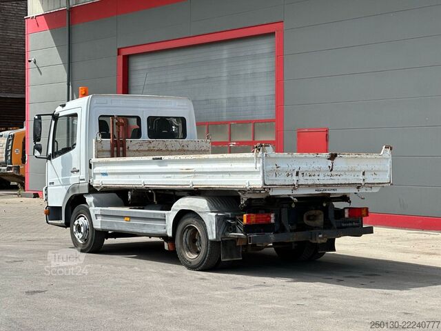 Driezijdige kipper bestelwagen MERCEDES-BENZ Atego 818 4x2 BB MEILLER DSK /AHK/