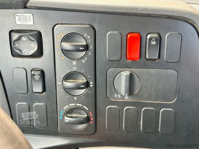 Driezijdige kipper bestelwagen MERCEDES-BENZ Atego 818 4x2 BB MEILLER DSK /AHK/