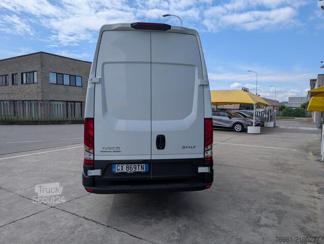 Komercijalno vozilo sa visokim krovom Iveco DAILY 35C12 V 4100 H3 Quad-Tor RG