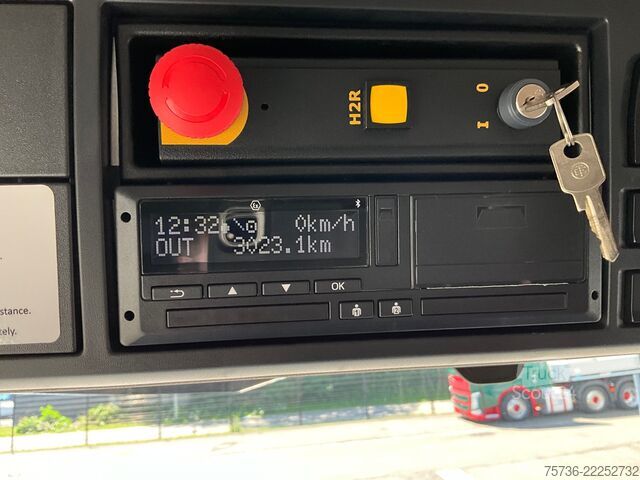 Atkritumu savākšanas transportlīdzeklis DAF FAN XD 220 Hiab 23 Tonmeter laadkraan FULL ELEC...
