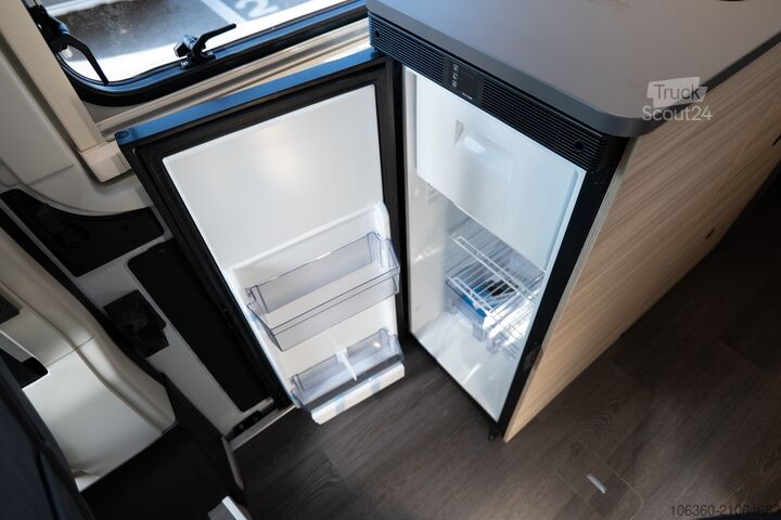 SUNLIVING V 55 SP TENTTOP - COMFORT EDITION MINI VAN Z W.C.-jem NOVO SUNLIVING V 55 SP TentTop - COMFORT EDITION