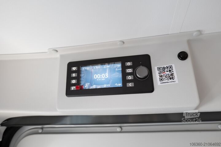 SUNLIVING V 60 SP TENTTOP - COMFORT EDITION MINI VAN Z W.C.-jem NOVO SUNLIVING V 60 SP TentTop - COMFORT EDITION