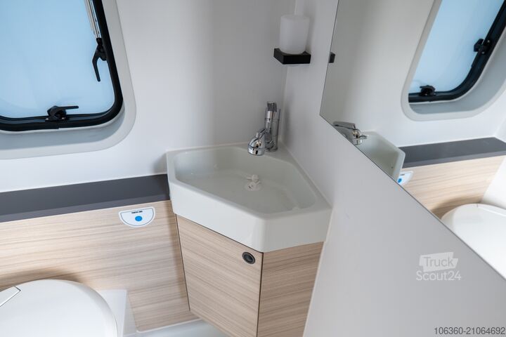 SUNLIVING V 60 SP TENTTOP - COMFORT EDITION MINI VAN Z W.C.-jem NOVO SUNLIVING V 60 SP TentTop - COMFORT EDITION