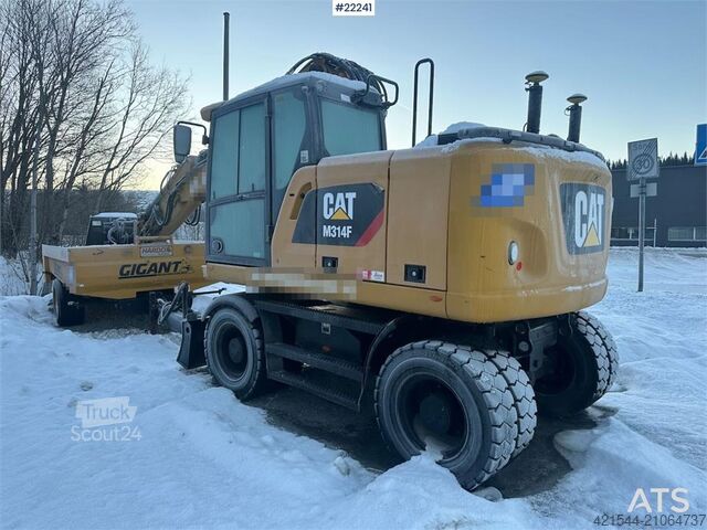 Escavatore gommato CAT M314F wheeled excavator w/ two buckets, Gigant tra