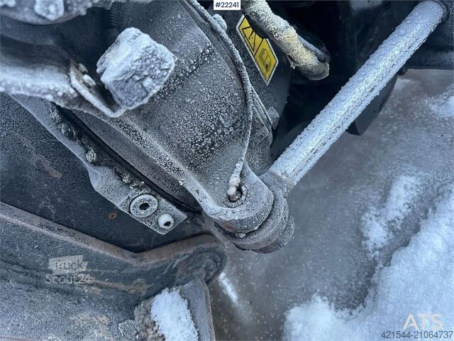 Escavatore gommato CAT M314F wheeled excavator w/ two buckets, Gigant tra