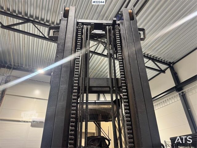 Carrello elevatore Toyota 5FD60 Forklift