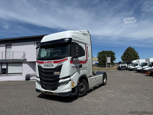 Standardni tegljač IVECO STRALIS S-WAY 510 AS440S51T/P Kipphydraulik