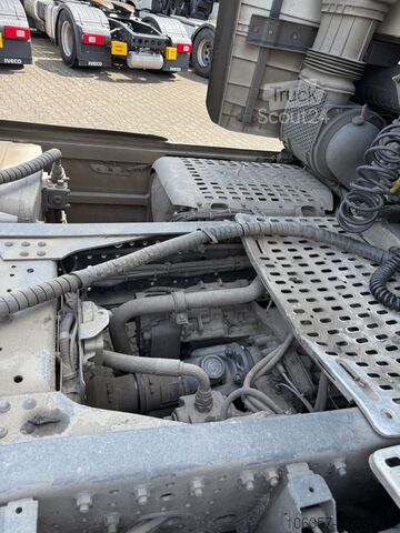 Standardni tegljač IVECO STRALIS S-WAY 510 AS440S51T/P Kipphydraulik