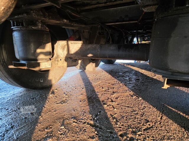 Semitilhenger med walking floor KNAPEN 92 cabm Schubboden, Lift, SAF Scheibe