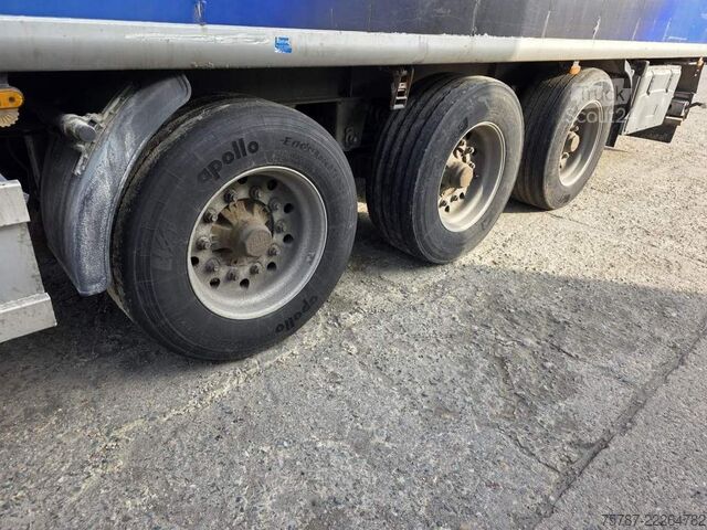 Mozgópadlós félpótkocsi KRAKER 92 cbm Schubboden, Lift,WABCO ABS,sauberer Boden