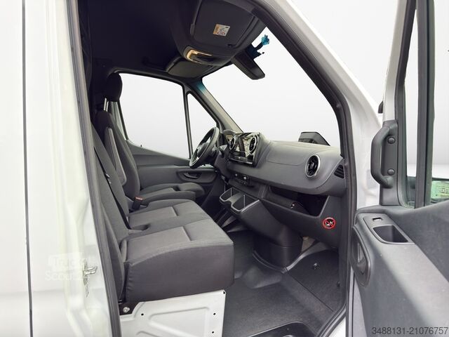Slēgtais furgons Mercedes-Benz SPRINTER 317 L3H2 AHK NAVI KAMERA TEMPOMAT