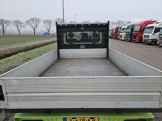 Loading platform RENAULT MASTER 2.3 DCI 130 PUEC