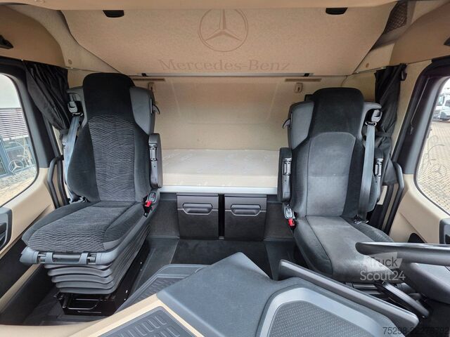 Vaihtolavakuorma-auto MERCEDES-BENZ Actros 2553 / Retarder / Ladebordwand /Lenkachse