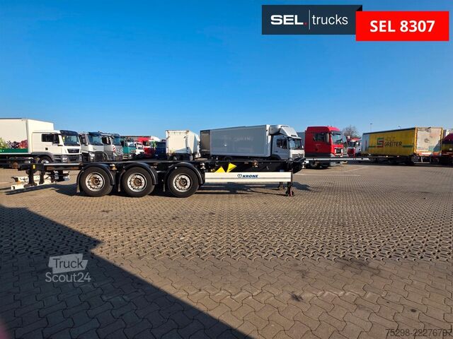 Poluprikolica za izmjenjive sanduke KRONE SD / Teleskop / 11.035 - 12.640