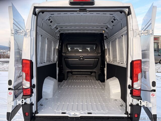 Furgoneta Fiat Ducato