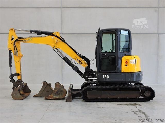 BOBCAT E50