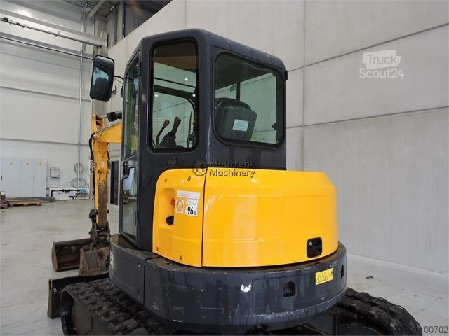  BOBCAT E50